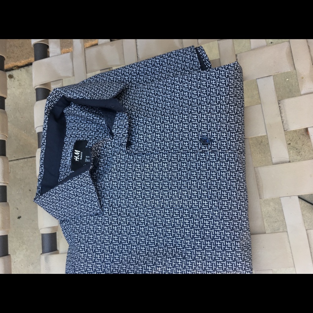 H&M Slim Fit Button Shirt